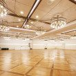 CRYSTAL BALLROOM (КРИСТАЛ БОЛРУМ)