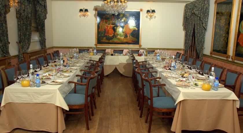 Альбицкий сад переславль залесский. Альбицкий сад переславль ресторан. Кардовского, 21, переславль-залесский. Альбицкий сад ул. Альбицкий сад ресторан меню.