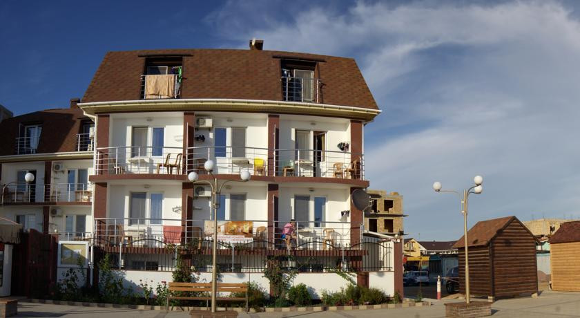 Новофедоровка набережная 2022. Межводное жемчужина черноморья. Морская жемчужина черноморское. Морская ракушка витязево. Черноморская жемчужина.