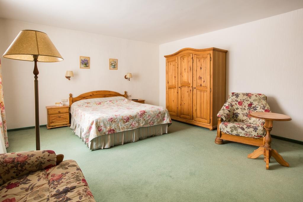 артурс village spa hotel
