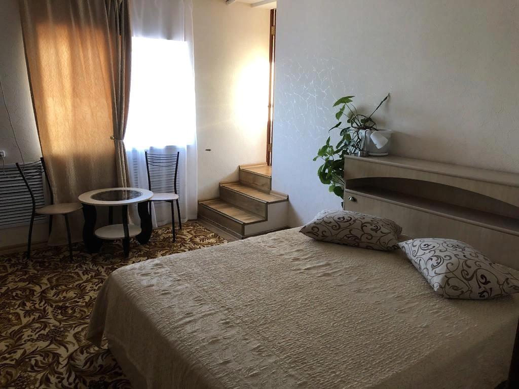 фото у адама гостевой дом. городской гостиница услуг. гостевые номера в лабинске. гостевые номера в лабинске. бонс лабинск гостиница.