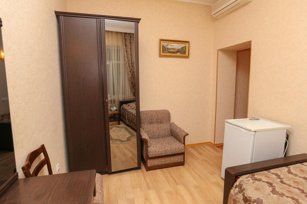 Гостиница ИМПЕРИАЛ - IMPERIAL (В ЦЕНТРЕ) 4*, Владикавказ, проспект Мира,  д.19 сайт партнер