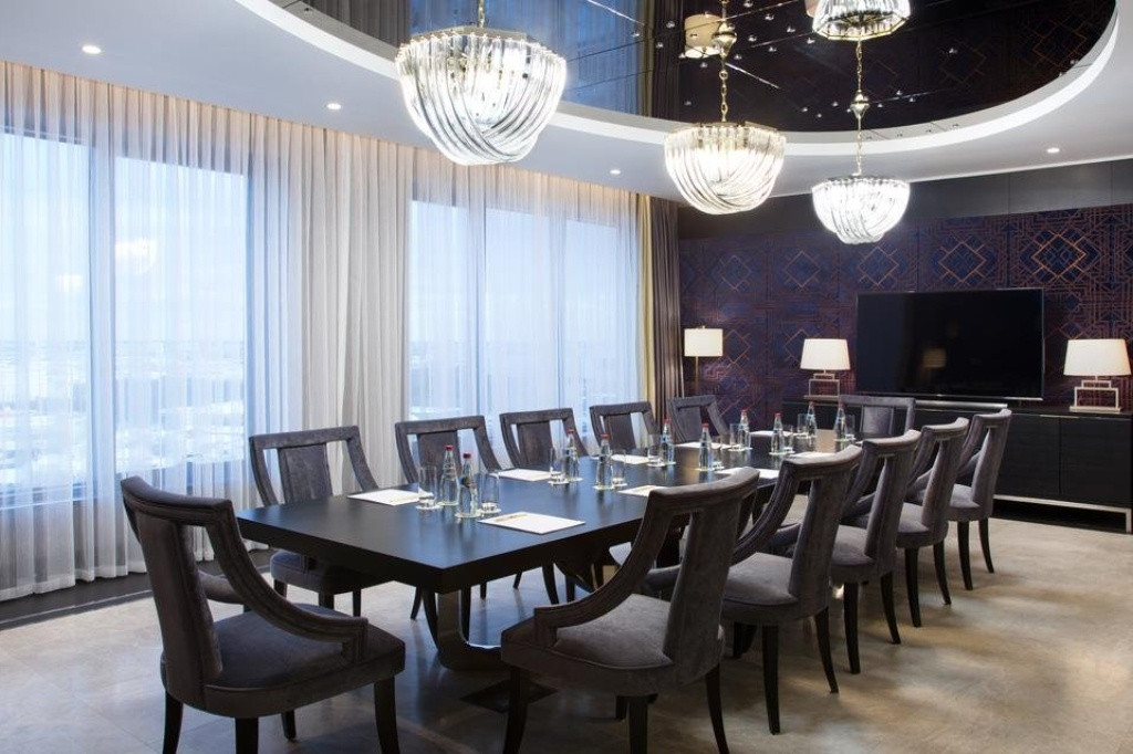 DOUBLETREE BY HILTON MINSK Просп Победителей 9 Минск