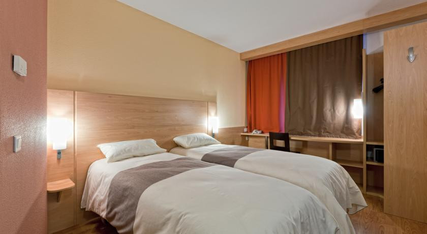 Гостиница IBIS ЯРОСЛАВЛЬ ЦЕНТР (РАЗМЕЩЕНИЕ ГРУПП) 3*, г. Ярославль,  Первомайский пер., 2А сайт партнер