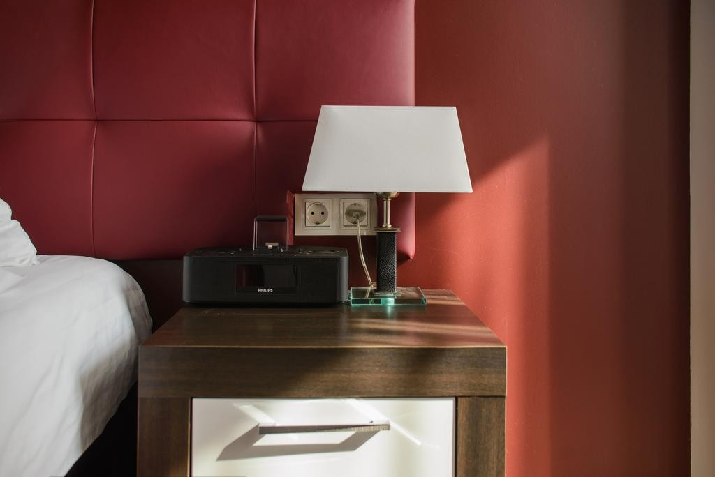 Мини отель AHOTELS DESIGN STYLE НА ТОЛСТОГО, Россия, Новосибирск, улица  Толстого, 56 сайт партнер