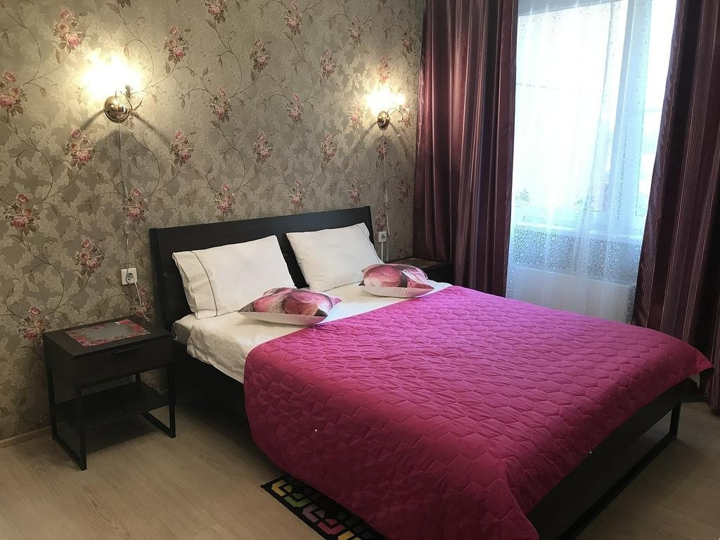 Гостиница КРОКУС СТАР | КРАСНОГОРСК | М. МЯКИНИНО | WI-FI 3*, Красногорск,  Красногорский бульвар, д.24 метро Мякинино - сайт партнер
