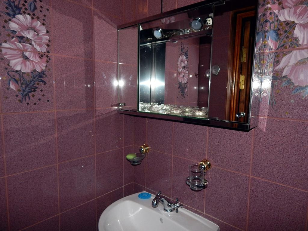 Квартира посуточно МИНИ ОТЕЛЬ ЗВЕЗДА ЛЕНИНГРАДСКАЯ - MINI-HOTEL ZVEZDA  LENINGRADSKAYA, Москва, Ленинградский проспект, 14, корп. 1 метро  Белорусская - сайт партнер
