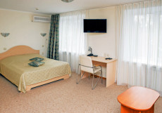Отель Визит Двухместный номер Comfort двуспальная кровать