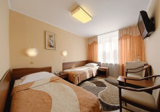 Отель Барнаул Двухместный номер эконом-класса с 2 отдельными кроватями
