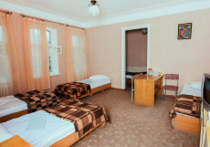 ЭЛЬБРУС (Г. СТАВРОПОЛЬ, КАЗАНСКИЙ СОБОР) Кровать в общем 6-местном номере для мужчин и женщин