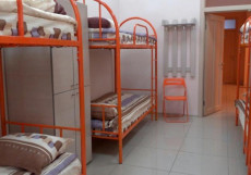 АУРА HOSTEL (Г. БАРНАУЛ, ЦЕНТР ГОРОДА) Кровать в общем четырехместном номере для мужчин и женщин