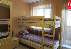 LIKE HOSTEL UL (Г. УЛЬЯНОВСК, ЦЕНТР ГОРОДА) Кровать в общем 6-местном номере для женщин