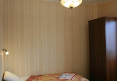 Гостевой Дом Заозерный Стандартный двухместный номер с 2 отдельными кроватями и общей ванной комнатой 