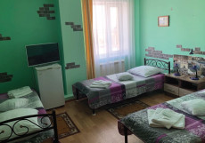 Отель Надежда - Hotel Nadezhda Трехместный номер