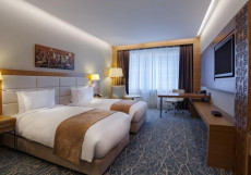 Holiday Inn Baku - Холидей Инн Баку | г. Баку | бассейн | CПА Двухместный номер для некурящих с 2 отдельными кроватями