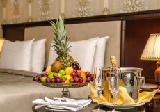 Ramada Baku Hotel - Рамада Баку Хотел | 1-линия | частный пляж | бассейн Угловой люкс