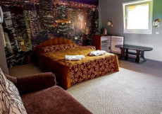 Гостевой дом Поместье Двухместный полулюкс  двуспальная кровать