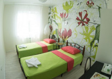 HotelJet в Домодедово (Ловцово, тариф "Полный пансион") Большой двухместный номер с 2 отдельными кроватями