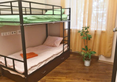 Travel Inn Достоевская Койко-место в мужском общем номере с 16 кроватями