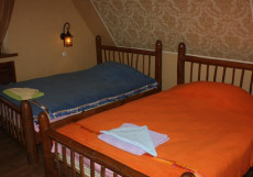 Альпийская база Ала-Тоо | Каракол | р. Каракол | Сауна | Двухместный номер с 2 отдельными кроватями