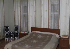 Pink House Karakol | Каракол | р. Каракол | Wi-Fi | Большой двухместный номер c 1 кроватью или 2 отдельными кроватями