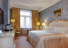 Рэдиссон Коллекшен Отель Москва - Radisson Collection Hotel Moscow Двухместный номер Executive Collection  двуспальная кровать