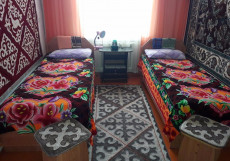 Guest House Baytur | Кочкор | центр города | сауна Двухместный номер с 2 отдельными кроватями