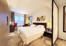 DoubleTree by Hilton Hotel Kosice | Словакия | г. Кошице | Wi-Fi Номер Делюкс с кроватью размера 