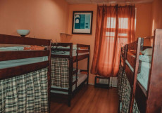 Home Hostel (временно не работает) Кровать в общем номере с 14 кроватями
