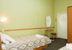 Вояж Отель Улучшенный двухместный номер с 1 кроватью или 2 отдельными кроватями