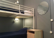 Sweet Sleep Hostel & Hotel | Сургут | Парковка Односпальная кровать в мужском общем номере