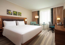 Отель Москва Красносельская (ex Hilton Garden Inn Krasnoselskaya) Номер с кроватью размера 