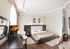 Аурелиу | г. Краснодар | Парковка Двухместный номер бизнес-класса с 1 кроватью или 2 отдельными кроватями