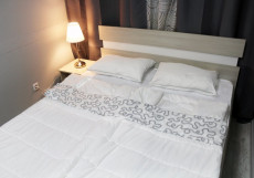 Мини отель - Хостел Кеды на Павелецкой Двухместный номер Economy двуспальная кровать (общая ванная комната)