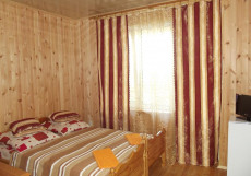 Гелиос мини отель | Крым | Судак | Парковка Стандартный двухместный номер с 1 кроватью или 2 отдельными кроватями 