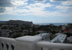 Гелиос мини отель | Крым | Судак | Парковка Полулюкс с видом на море