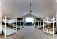 VividEcoHostel Сколково  Кровать в 28-местном общем номере для мужчин и женщин