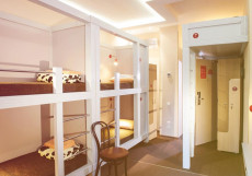 Привет - Privet (Временно Закрыт) Кровать в общем 7-местном номере для мужчин и женщин