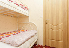 Ретро на Арбате - Retro Moscow Hotel Arbat Двухместный номер без окна Economy  двухъярусная кровать (общая ванная комната)Двухместный номер без окна Economy  двухъярусная кровать (общая ванная комната)