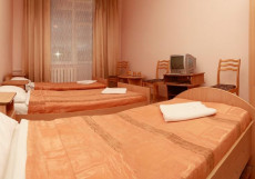 Гранат | Магнитогорск | Парковка Кровать в общем номере с 3 кроватями