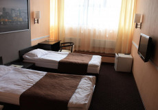 Юджин | м. Бауманская | Wi-Fi Улучшенный двухместный номер с 1 кроватью или 2 отдельными кроватями