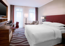 Four Points by Sheraton Kaluga - Фор Поинтс бай Шератон Калуга Двухместный номер Делюкс с 1 кроватью