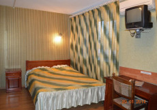 Мини-отель Лада Двухместный номер Deluxe двуспальная кровать