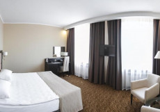 Азия Бизнес-Отель - Комфортные Номера Апартаменты с 2 спальнями