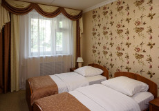 Микос - Mikos Hotel-Komplex Стандартный двухместный номер с 2 отдельными кроватями 
