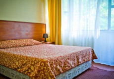 Отель "Радужный" Двухместный номер Comfort двуспальная кровать