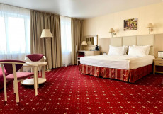 АМАКС Сити Отель Бизнес с двуспальной кроватью