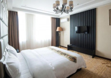 Отель Золотое Время Номер-студия Делюкс с кроватью размера «king-size»