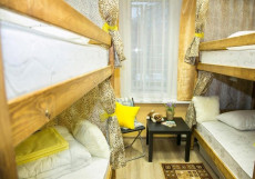 Хостел Lenin Hostel Номер (Кровать в общем 4-местном номере для мужчин и женщин)