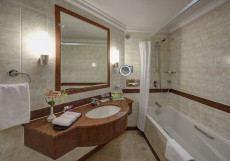Crowne Plaza Resort Salalah, an IHG Hotel Двухместный номер Premium с видом на океан